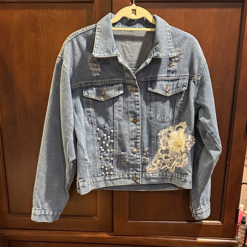 Stylish Blue Denim Jacket with Lace and Pearl Accents